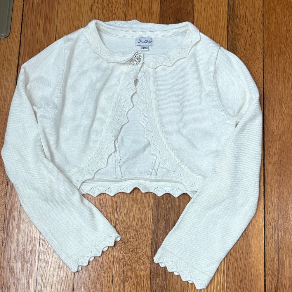 Elegant girl Cream white Scallop Cardigan w diamond button shrug wear over dress